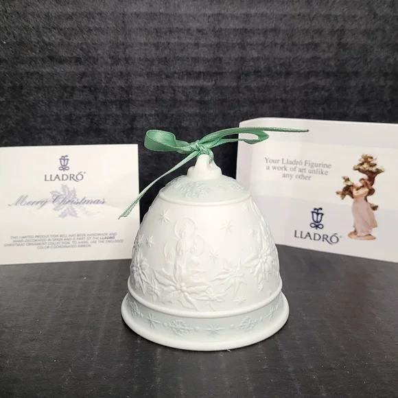 Lladro 1992 Campanita Navidad 92 Christmas Bell Ornament #15913 - Picture 1 of 12